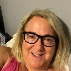 Meet your Posher, Beth